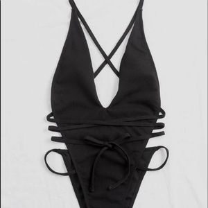SHEIN ribbed cross cross monokini- S, new/ never used